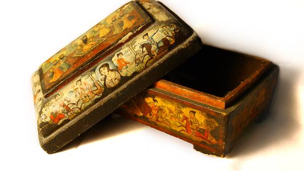 伊斯法罕的漆器、纸浆和漆画